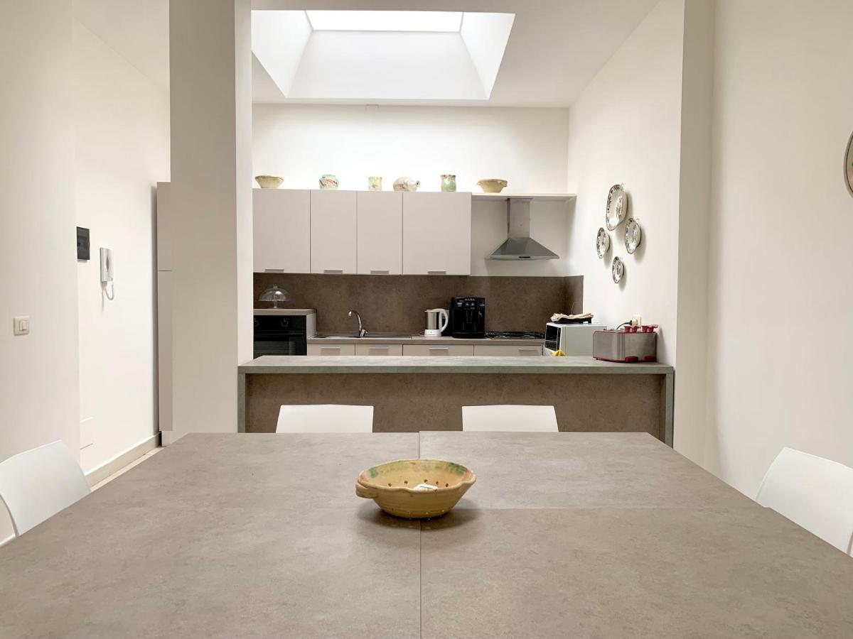 Temenos Villa By Ortigiaapartments シラクーサ エクステリア 写真