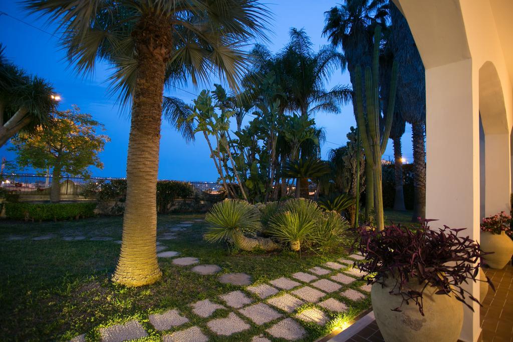 Temenos Villa By Ortigiaapartments シラクーサ エクステリア 写真