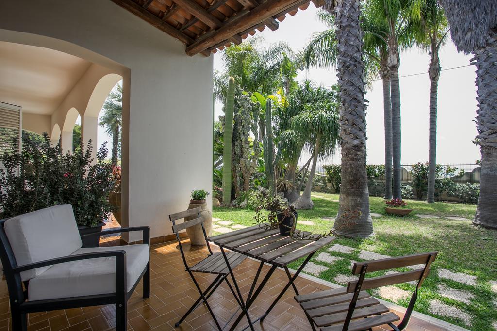 Temenos Villa By Ortigiaapartments シラクーサ エクステリア 写真