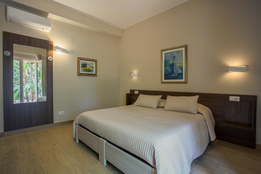 Temenos Villa By Ortigiaapartments シラクーサ エクステリア 写真