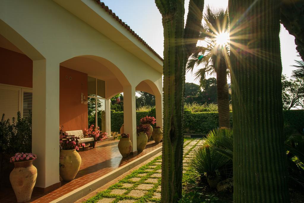 Temenos Villa By Ortigiaapartments シラクーサ エクステリア 写真