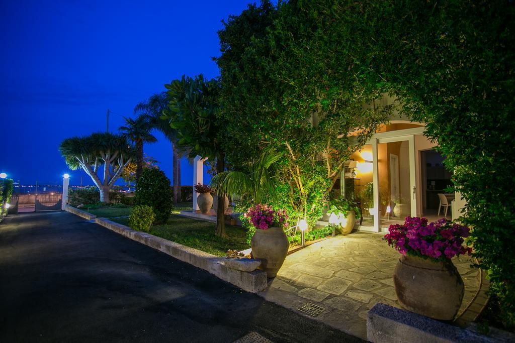 Temenos Villa By Ortigiaapartments シラクーサ エクステリア 写真